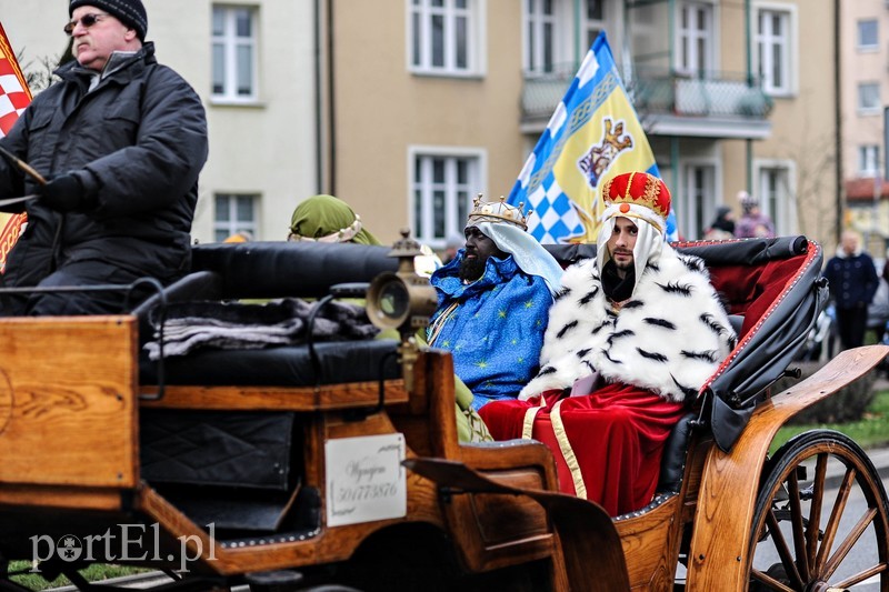 Trzej Królowie przejechali przez miasto zdjęcie nr 217551