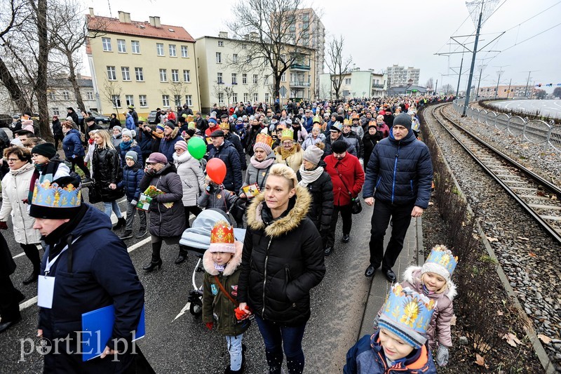 Trzej Królowie przejechali przez miasto zdjęcie nr 217554