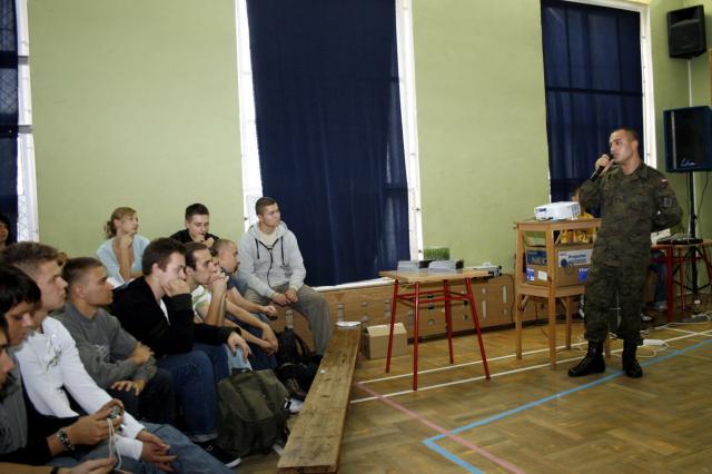 Elbląg Promocja wojska wśród maturzystów