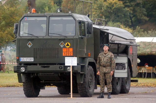 Urodziny 16 Batalionu Zaopatrzenia zdjęcie nr 17643