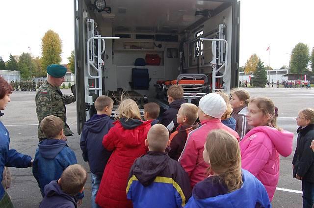 Urodziny 16 Batalionu Zaopatrzenia zdjęcie nr 17656