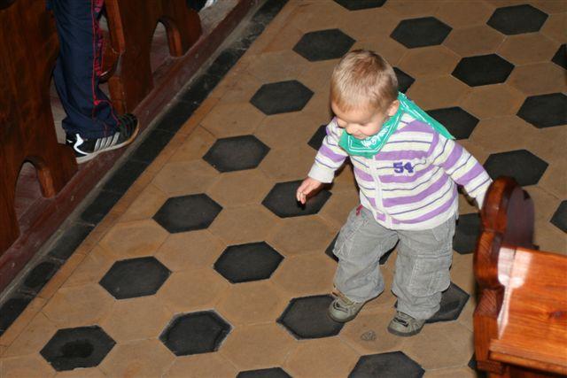 Najmłodszy uczestnik obchodów.