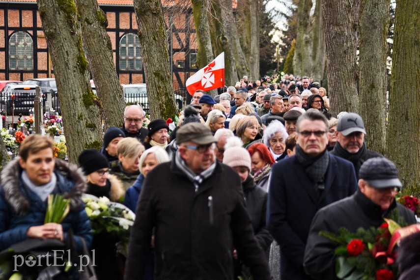 Mieszkańcy pożegnali Henryka Słoninę zdjęcie nr 221636