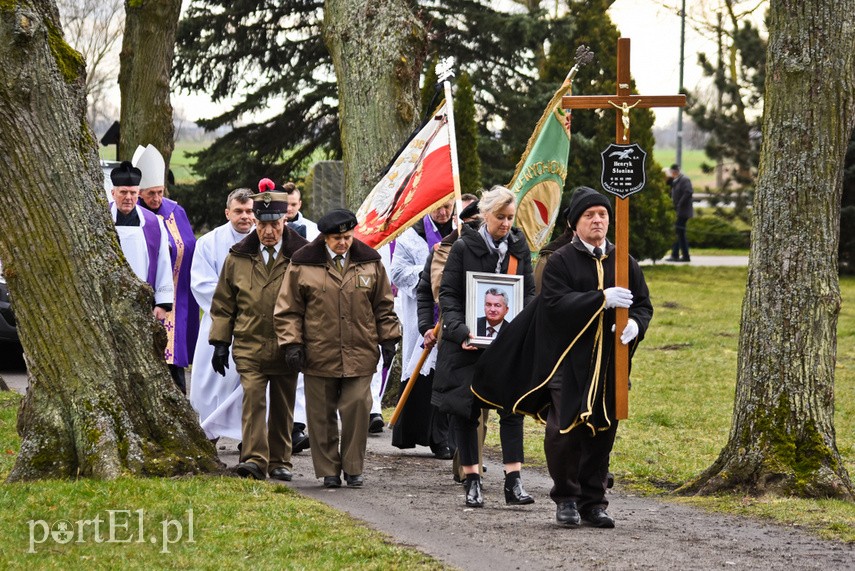 Mieszkańcy pożegnali Henryka Słoninę zdjęcie nr 221632