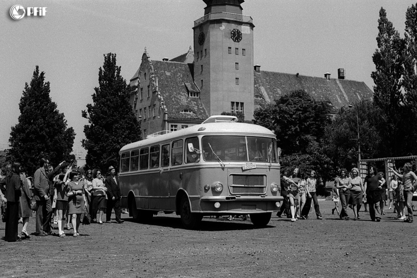 Elblążanie w latach 70. na zdjęciach Czesława Misiuka część 2 zdjęcie nr 221821