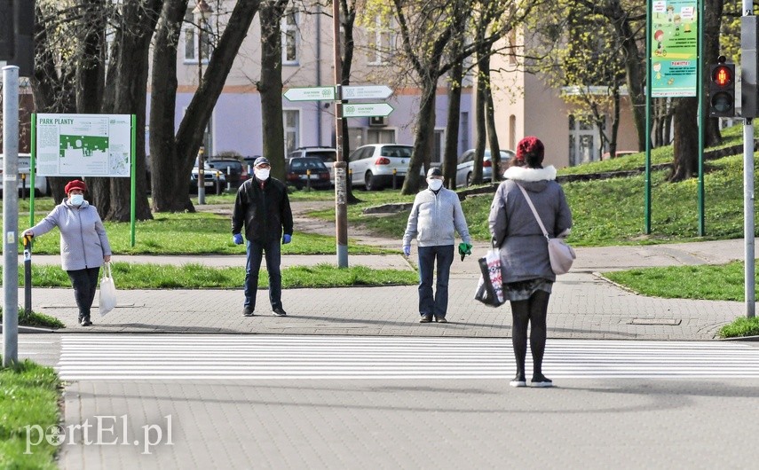 Usta i nos od dzisiaj obowiązkowe zakryte zdjęcie nr 222939