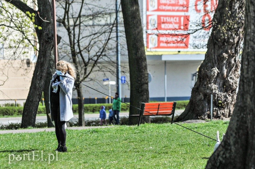 Usta i nos od dzisiaj obowiązkowe zakryte zdjęcie nr 222945