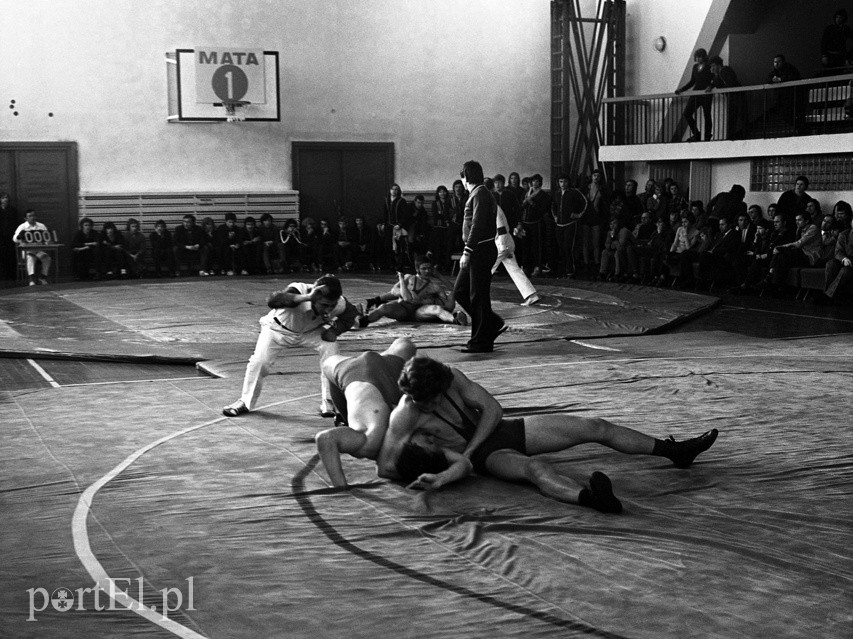 Elbląski sport z lat 70. na zdjęciach Czesława Misiuka: Zapasy zdjęcie nr 222972