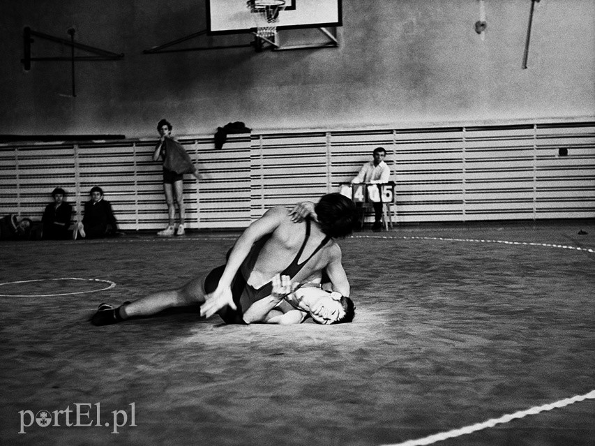 Elbląski sport z lat 70. na zdjęciach Czesława Misiuka: Zapasy zdjęcie nr 222965