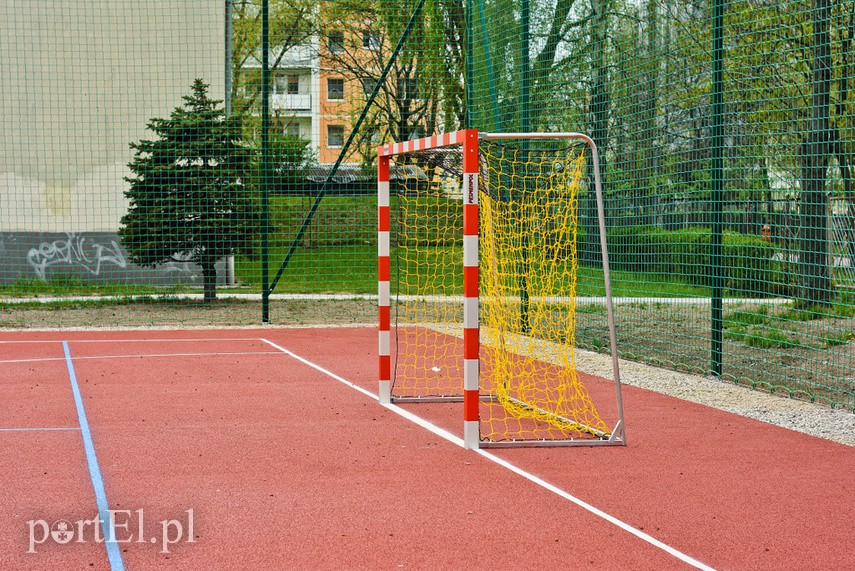 Boiska na ostatniej prostej zdjęcie nr 223306