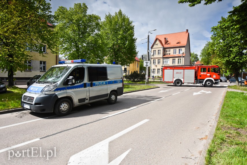 Alarm bombowy w Urzędzie Skarbowym w Elblągu zdjęcie nr 223687