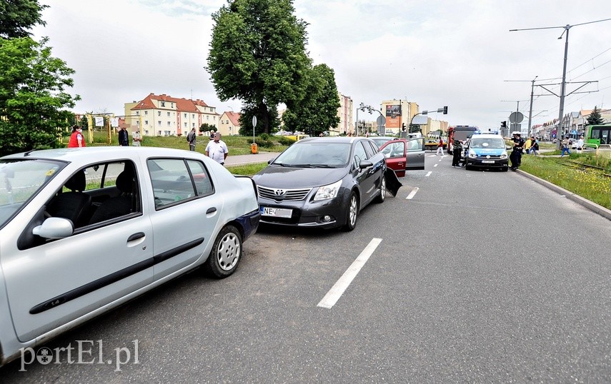 Kraksa sześciu aut na płk. Dąbka zdjęcie nr 225138