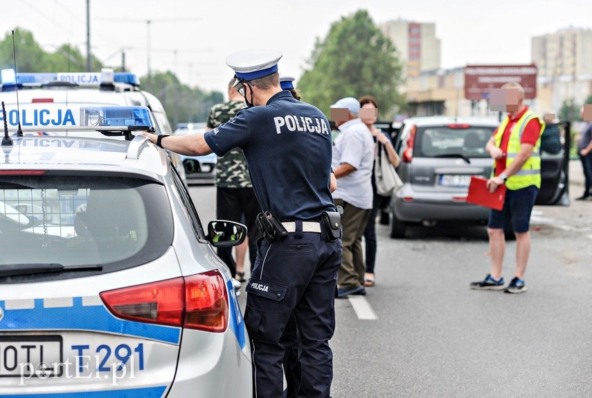 Kraksa sześciu aut na płk. Dąbka zdjęcie nr 225131