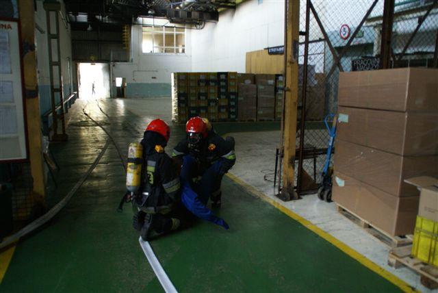 Ćwiczenia strażaków zdjęcie nr 18369