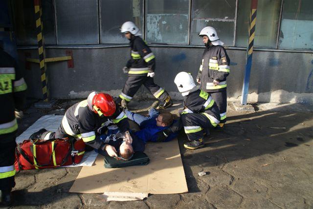 Ćwiczenia strażaków zdjęcie nr 18370