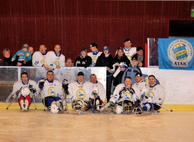 Brąz  dla elbląskich hokeistów zdjęcie nr 18419