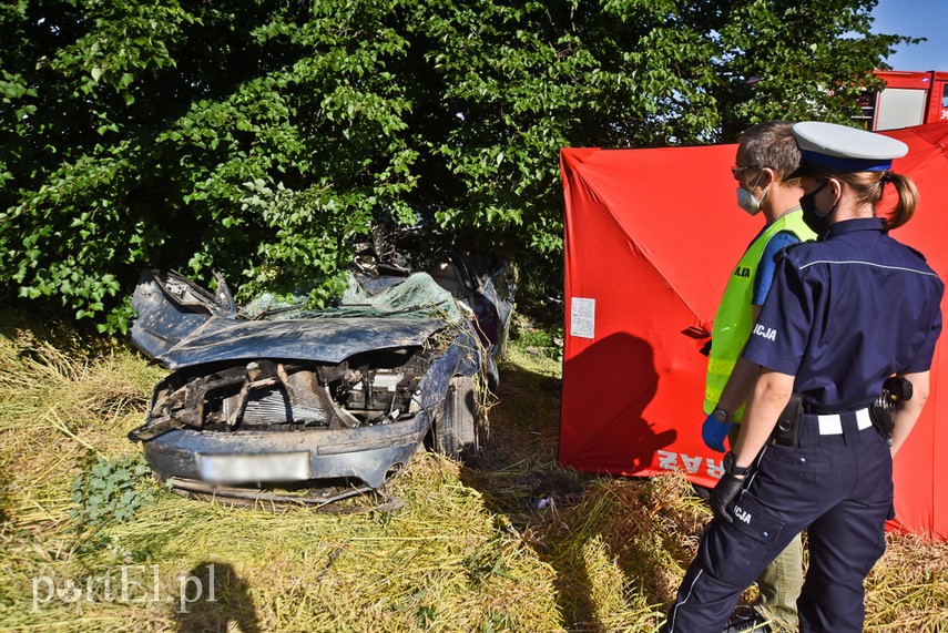 Wypadek na drodze 503. Jedna osoba nie żyje zdjęcie nr 226767