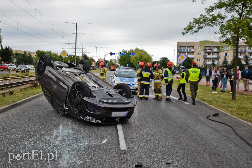 Dachował na Ogólnej zdjęcie nr 226998