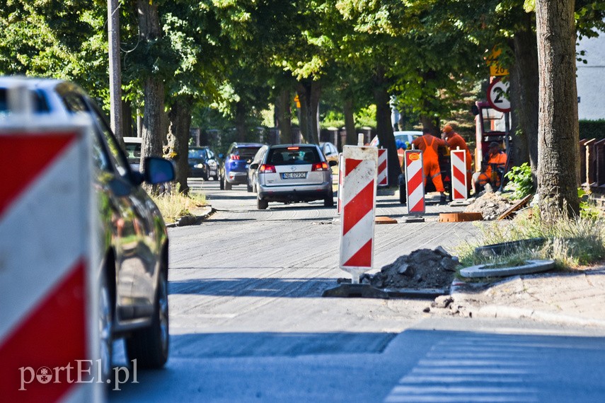 Progów nie ma, wolniej pojedziesz w nocy zdjęcie nr 228037