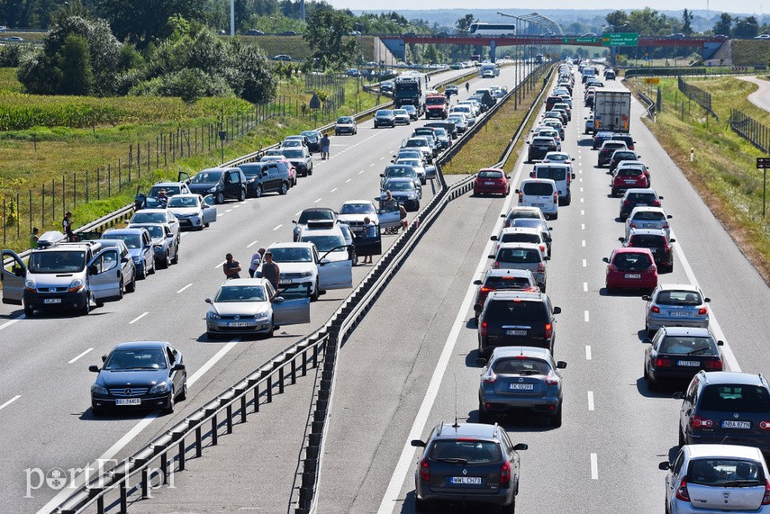 Wypadek na trasie S7. Są utrudnienia w ruchu zdjęcie nr 228155