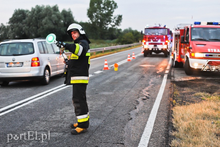 Dachowanie i kolizja w Nowym Dworze Elbląskim zdjęcie nr 228573