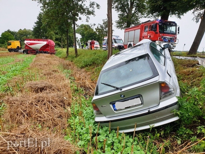 Zderzenie trzech pojazdów w powiecie braniewskim zdjęcie nr 229184