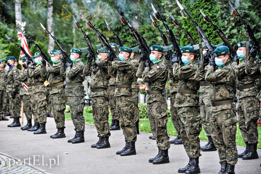 "Mimo brutalnych represji zachowali polskość" zdjęcie nr 230270