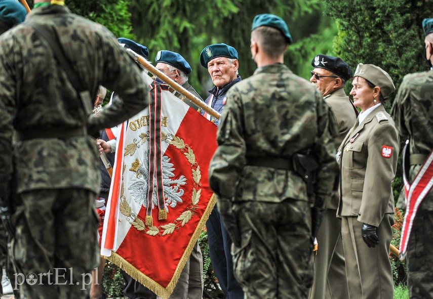 "Mimo brutalnych represji zachowali polskość" zdjęcie nr 230257