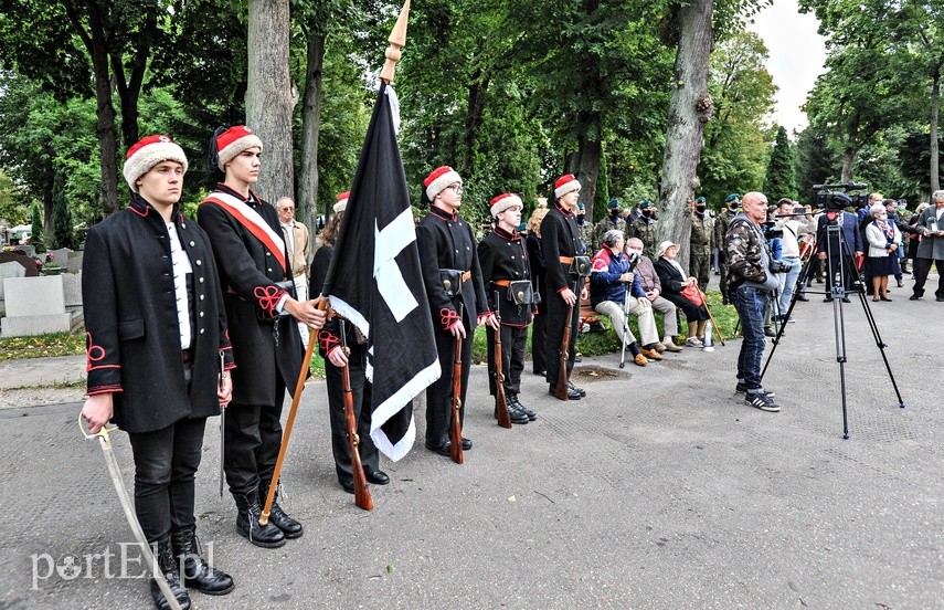 "Mimo brutalnych represji zachowali polskość" zdjęcie nr 230254