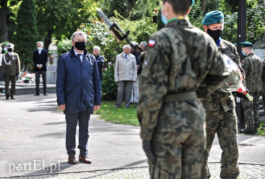 "Mimo brutalnych represji zachowali polskość" zdjęcie nr 230276