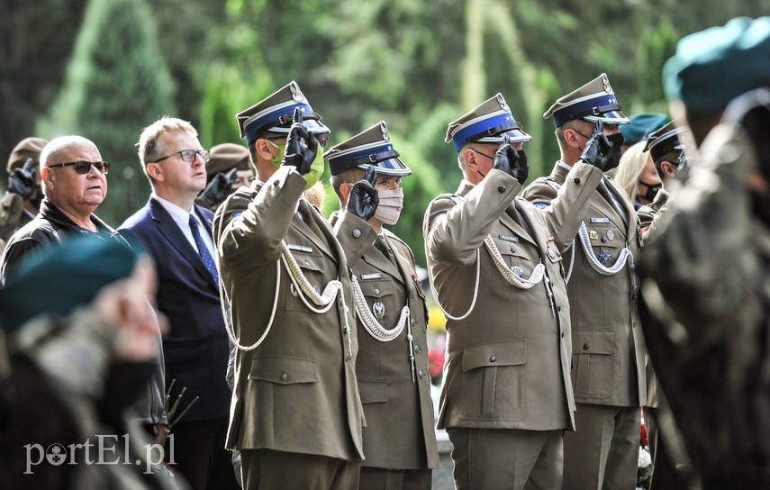 "Mimo brutalnych represji zachowali polskość" zdjęcie nr 230256