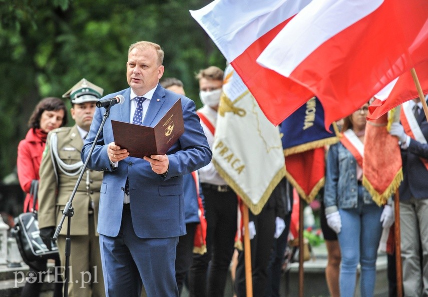 "Mimo brutalnych represji zachowali polskość" zdjęcie nr 230262