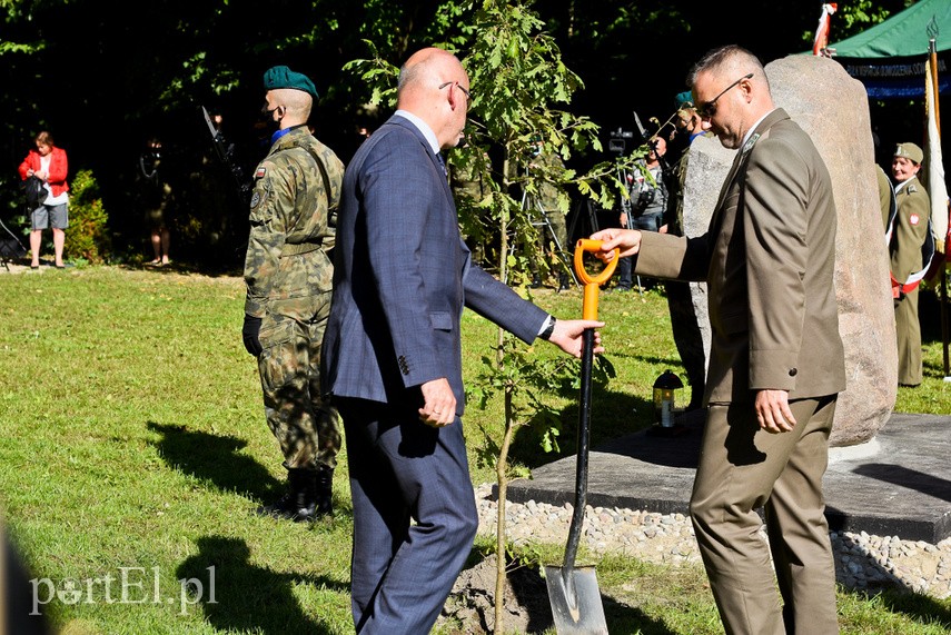 Zasłużyli na wieczną pamięć zdjęcie nr 230625