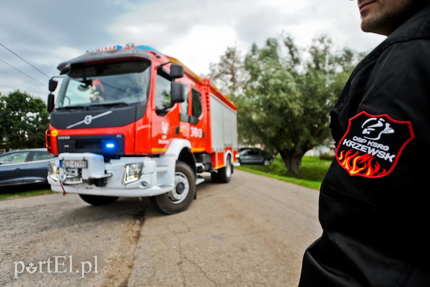 Nowy wóz dla strażaków z Krzewska zdjęcie nr 231127