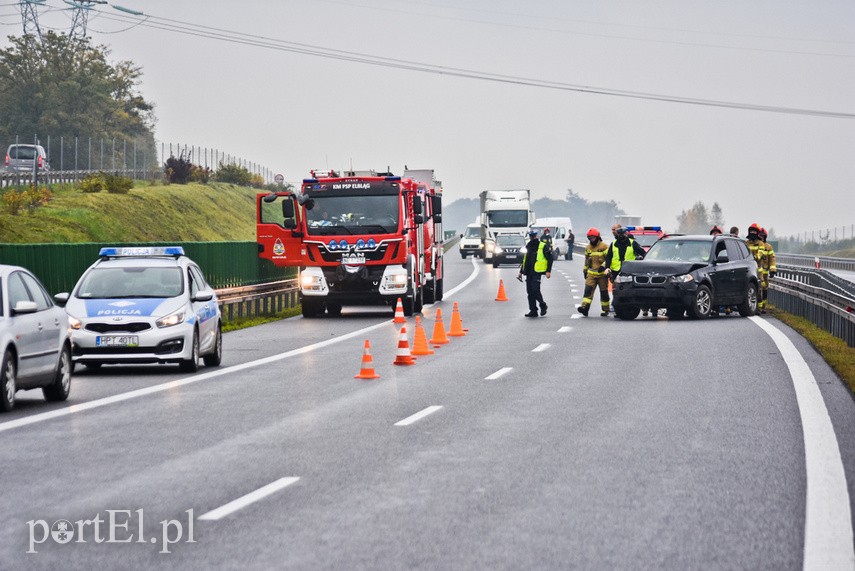 Kolizja bmw z dostawczym fordem zdjęcie nr 231808