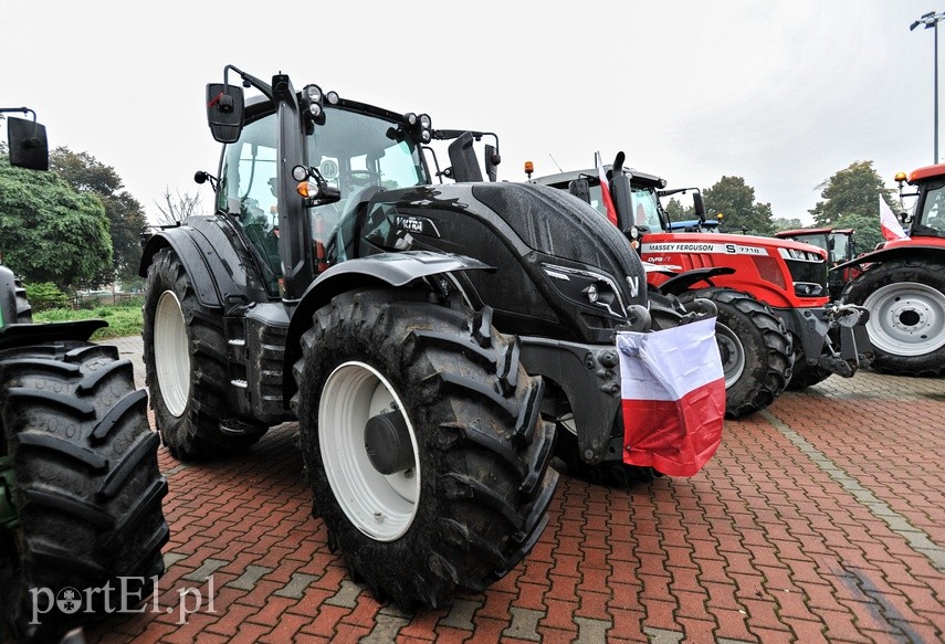 Rolniczy protest w Elblągu. "Nie" dla "piątki Kaczyńskiego" zdjęcie nr 231839