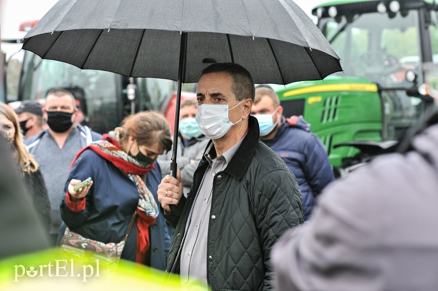 Rolniczy protest w Elblągu. "Nie" dla "piątki Kaczyńskiego" zdjęcie nr 231829