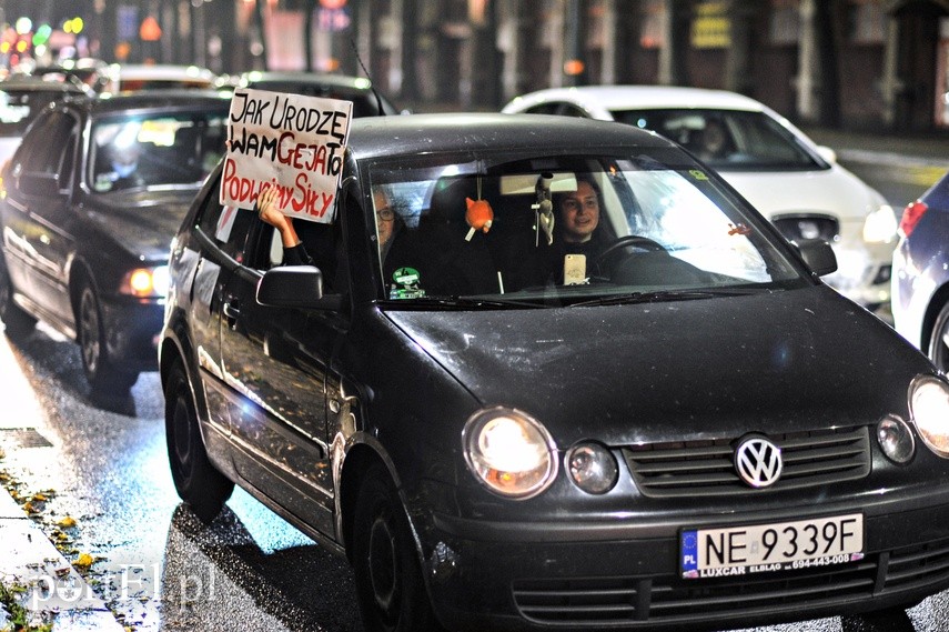 "No woman, no kraj". Kolejne protesty w Elblągu zdjęcie nr 232486