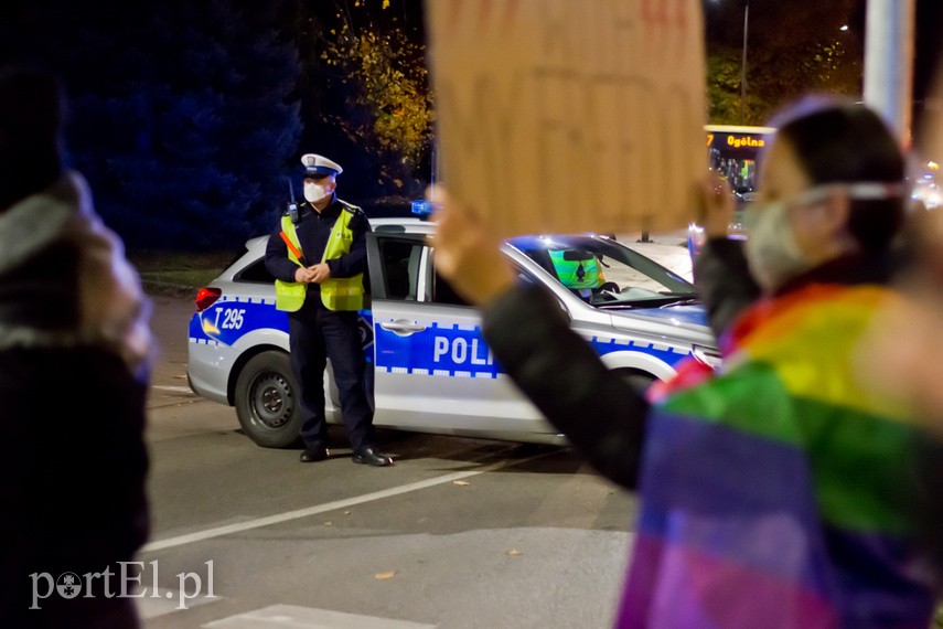 Kolejny protest w Elblągu, tym razem z udziałem Marty Lempart zdjęcie nr 232680