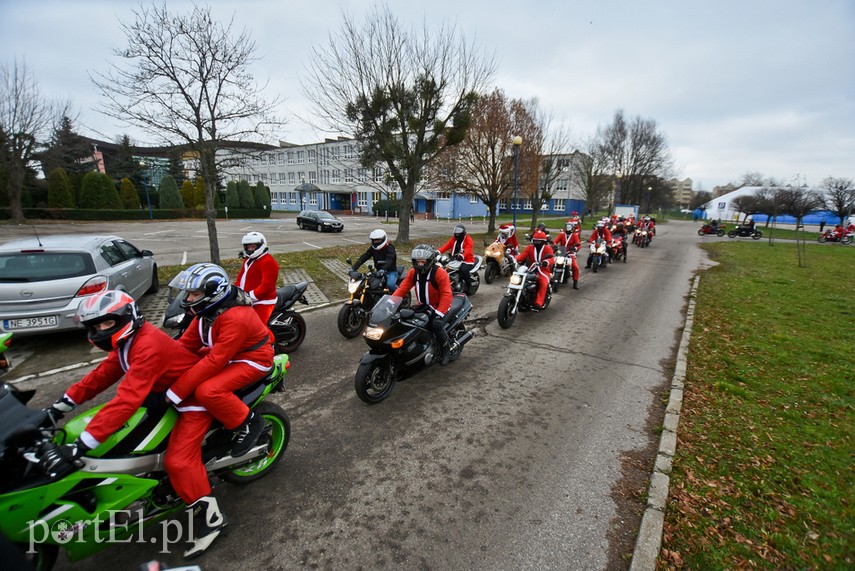 "Motomikołajowy" przejazd w szczytnym celu zdjęcie nr 233500