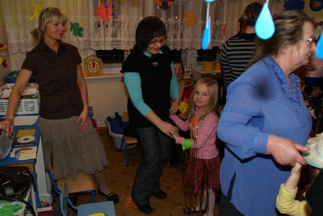 Jak bawią się pięciolatki i nie tylko zdjęcie nr 19059