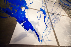 \"Kluczowa jest gra barw i doznanie przestrzeni\". Blumetrie cd. w Galerii EL