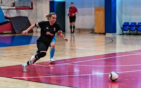 Hanza wygrywa z liderem