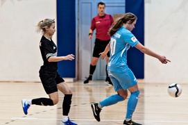 Hanza wygrywa z liderem