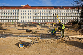 Ruszyła budowa bloku operacyjnego