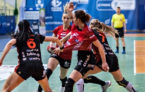 O włos od niespodzianki