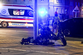 Zderzenie skutera z bmw na ul. Płk. Dąbka