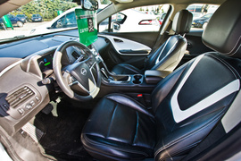 Komis Dobre Auto. Przyszłość motoryzacji w zasięgu ręki