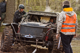 Ekstremalny Rainforest Challenge na Modrzewinie