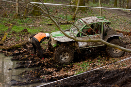 Ekstremalny Rainforest Challenge na Modrzewinie